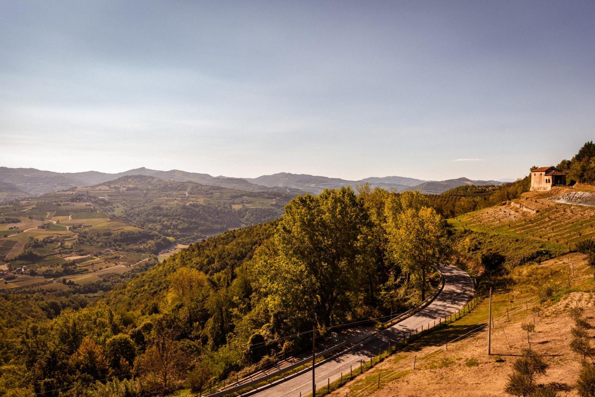 Apartamento Borgo San Rocco Piemonte Castino Exterior foto